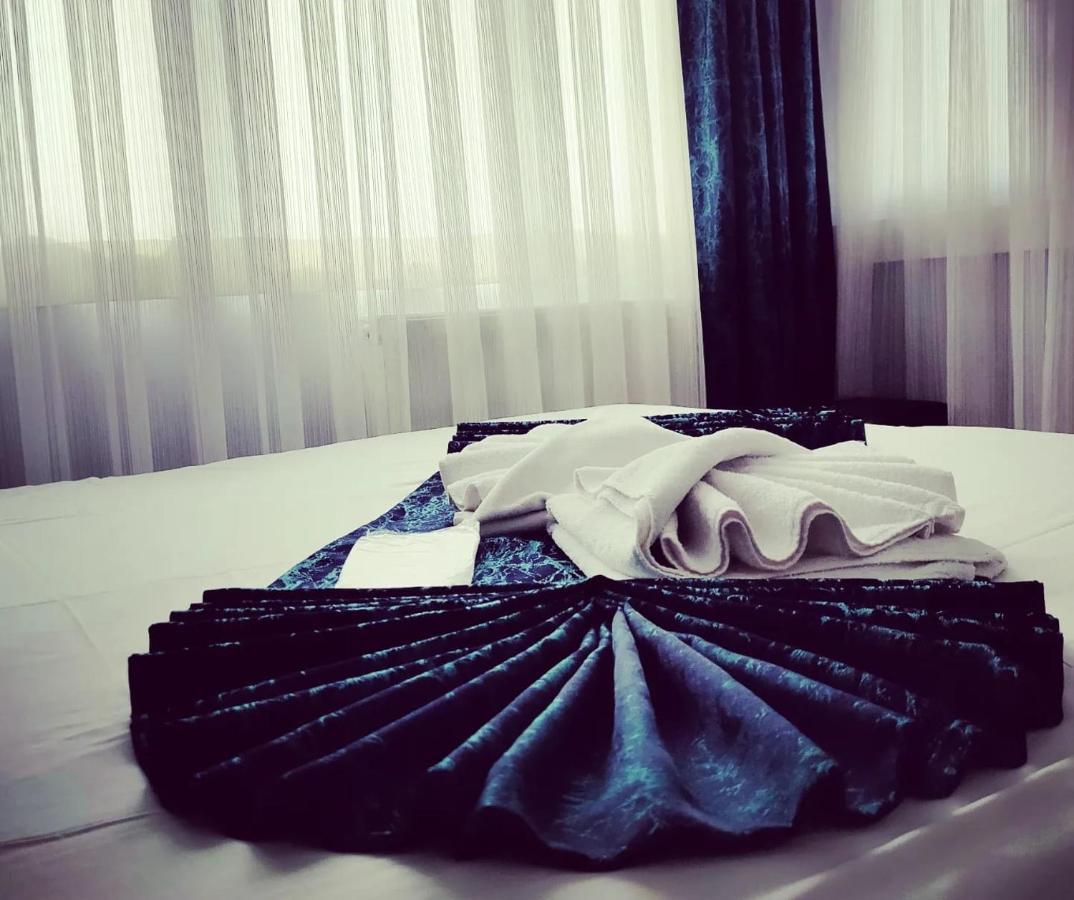 Hotel Estambul Ngoại thất bức ảnh