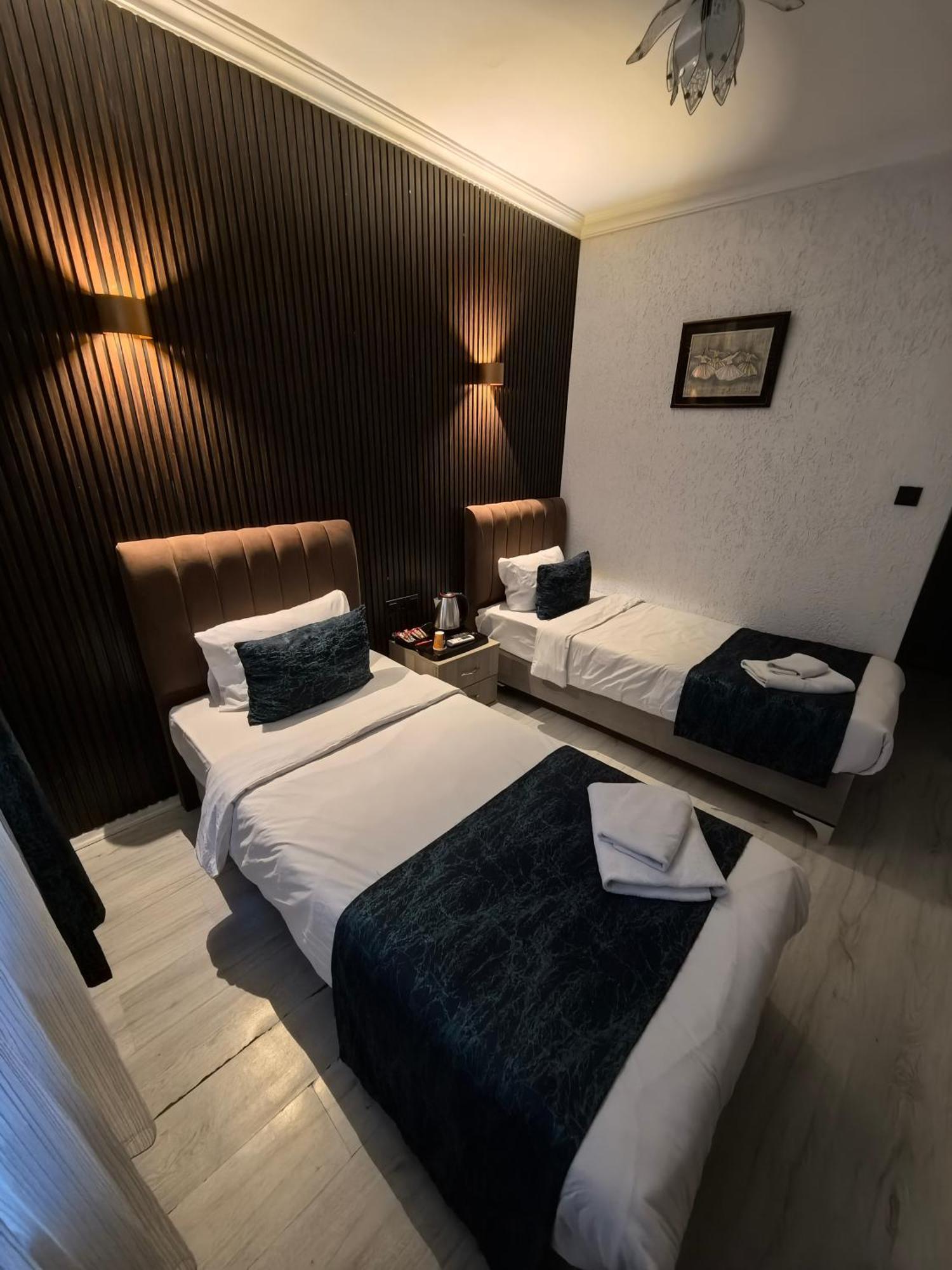 Hotel Estambul Ngoại thất bức ảnh